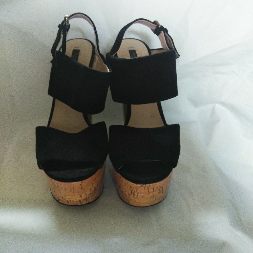 Zara woman peep Toe Faux Cork Platform Black Suede